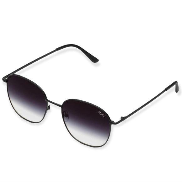 QUAY Jezabell Sunglasses Black Frame Black Gradient Lenses Round Unisex - Picture 3 of 10